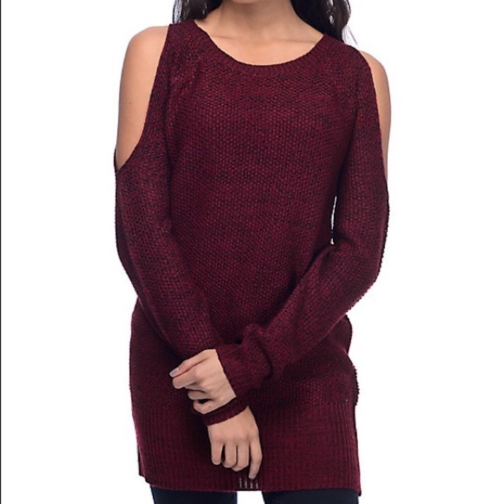 Almost Famous Cold Shoulder Tunic Sweater